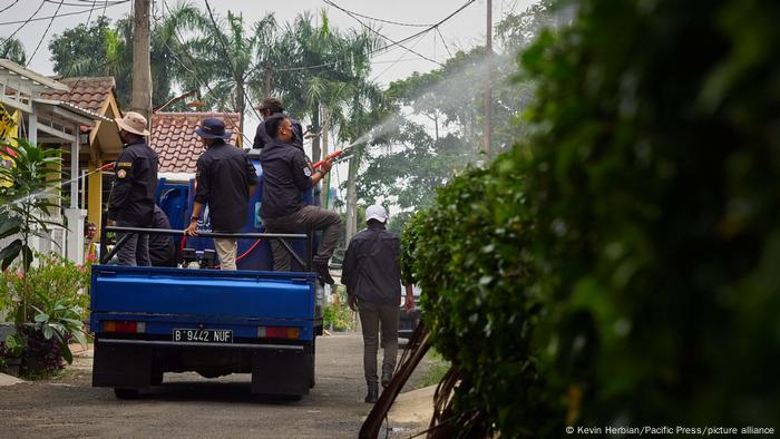 Indonesia |  virus corona |  Disinfeksi di South Tankrang