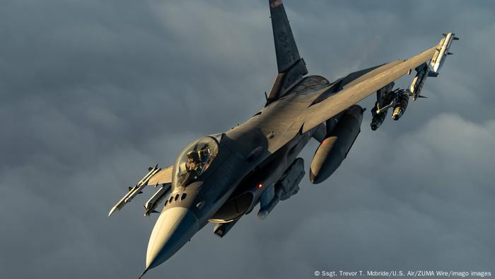 Irak | U.S. Air Force F-16 Kampfflugzeug