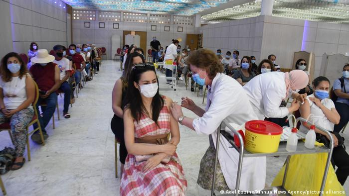 Women in Tunisia are vaccinated against the coronavirus
