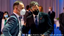 28.06.21 *** US-Außenminister Antony Blinken spricht mit Heiko Maas (SPD,l), Bundesaußenminister, vor einem Ministertreffen der internationalen Allianz gegen die Terrormiliz Islamische Staat (IS). +++ dpa-Bildfunk +++
