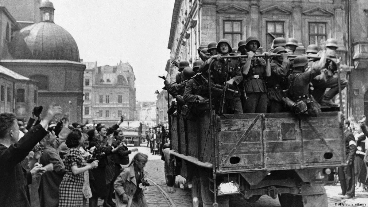 Львівський погром 1941-го: Німці, українські націоналісти і карнавальна юрба