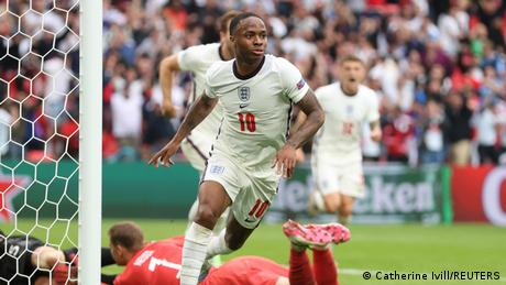 <div>Opinion: England's Raheem Sterling shows Joachim Löw that football has moved on</div>