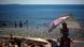 Algunas partes de los Territorios del Noroeste de Canadá están viendo temperaturas récord este verano debido a las olas de calor barren el país. Algunas partes de los Territorios del Noroeste de Canadá están viendo temperaturas récord este verano debido a las olas de calor barren el país.