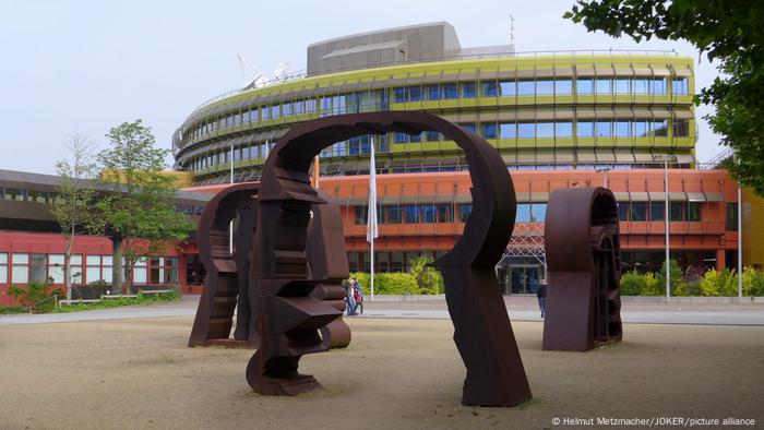 ZDF Sendebetriebsgebäude Sendezentrum in Mainz ZDF Sendebetriebsgebäude Sendezentrum in Mainz