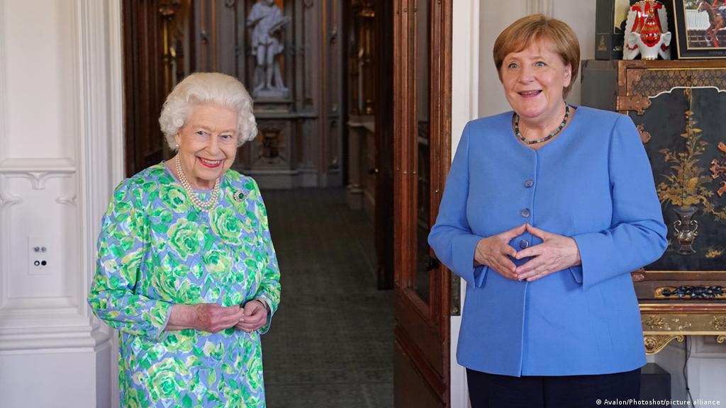Germany S Angela Merkel Makes Last Official Visit To Uk As It Happened News Dw 02 07 2021 [ 576 x 1024 Pixel ]