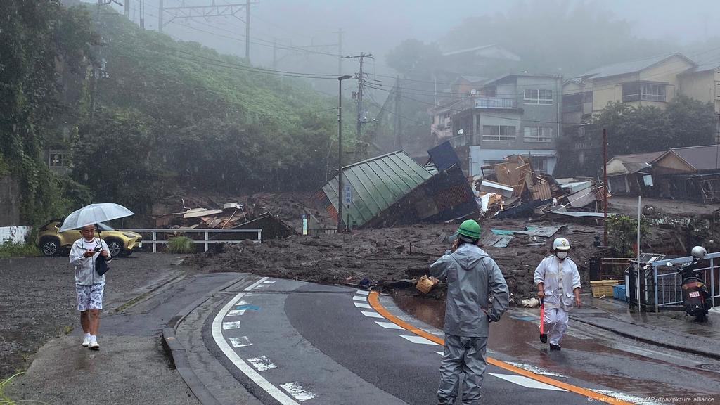 日本热海暴雨成灾泥石流致20人失踪 科技环境 Dw 03 07 2021