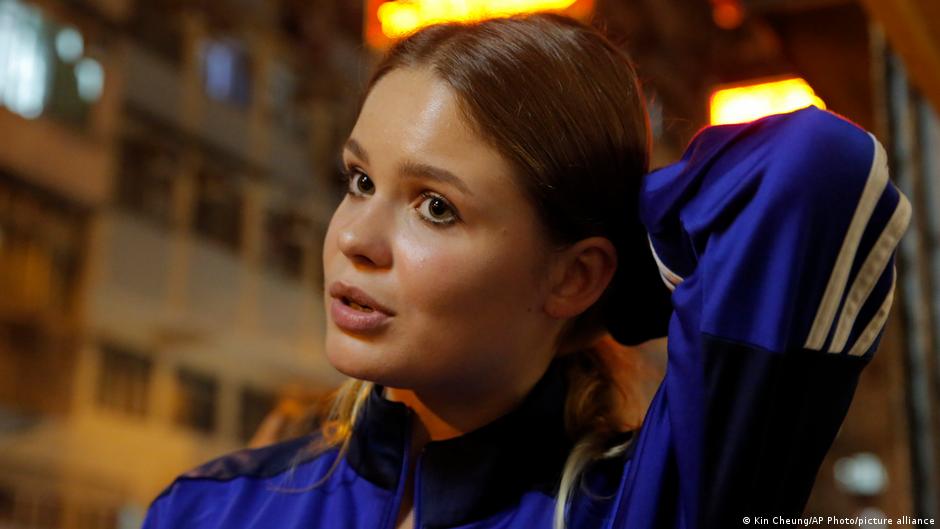 Суд в Москве арестовал активистку Pussy Riot Никульшину на 15 суток | Новости из Германии о России | DW - Vimarsana News
