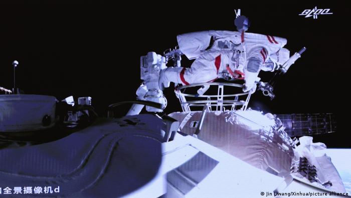 China Astronauten Außenarbeiten Modul Tianhe