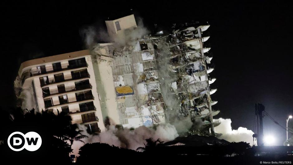 Reste der Hochhausruine in Florida gesprengt