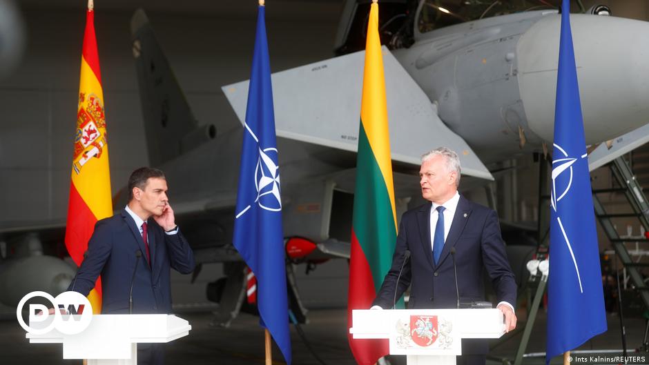 Lietuva: perspėjimas iš naikintuvo sustabdo Ispanijos ministro pirmininko spaudos konferenciją |  naujienos |  DW