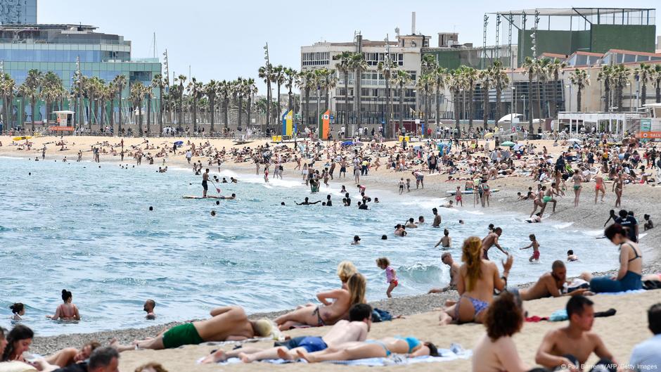 Germaniya Obyavila Vsyu Ispaniyu Nezhelatelnoj Dlya Svoih Turistov Novosti Iz Germanii O Evrope Dw 09 07 2021