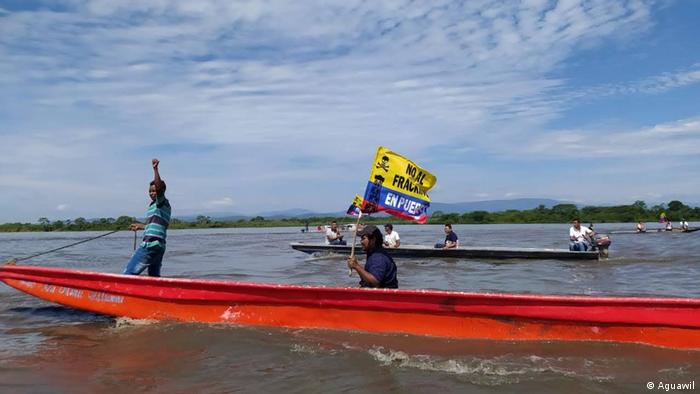 Habitantes de Puerto Wilches, una región de explotación petrolera en Colombia, rechazan el fracking