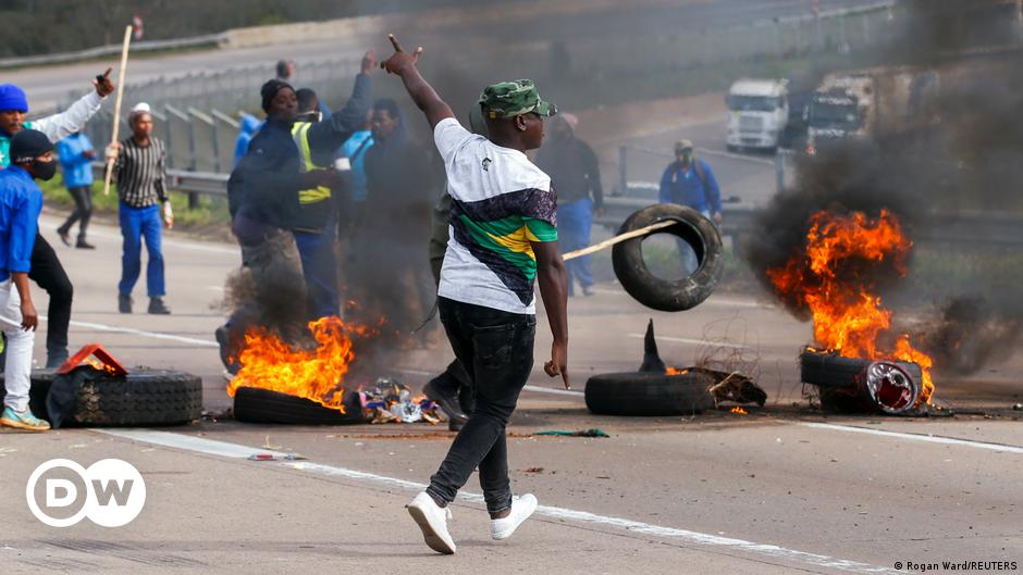 Festnahmen bei Protest in Südafrika