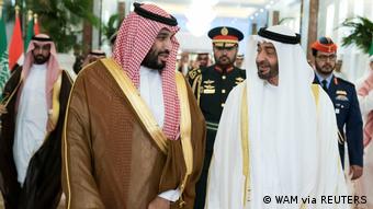 رغم الخلاف مؤخرا حول حرب اليمن فإن علاقات صداقة قوية تجمع الشيخ محمد بن زايد وولي العهد السعودي محمد بن سلمان