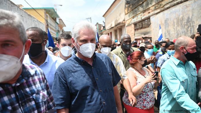 Kuba | Präsident Miguel Diaz-Canel in San Antonio de los Banos