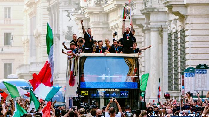 Weltspiegel | Rom, Italien | Siegesfeier in Rom nach dem Finale Italien - England