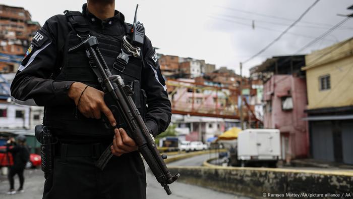 Venezuela | Polizeikräfte in den Straßen von Caracas 