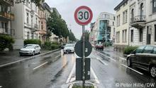Tempo-30-Schild auf der Reuterstraße.