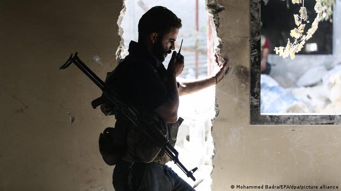 Combatiente rebelde en Siria.