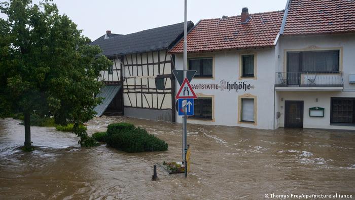 Населений пункт Еш у землі Рейнланд-Пфальц під водою