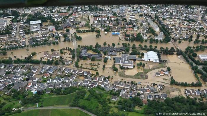 Затопленный городок Бад-Нойенар в земле Рейнланд-Пфальц