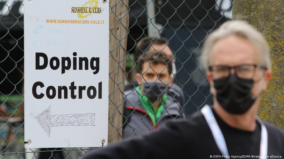 Gedopt durch flüchtigem Hautkontakt? | Aktuell Deutschland | DW - Vimarsana News