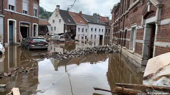 Belgien | Unwetterkatastrophe | Premierminsiter Alexander De Croo und Urslula von der Leyen