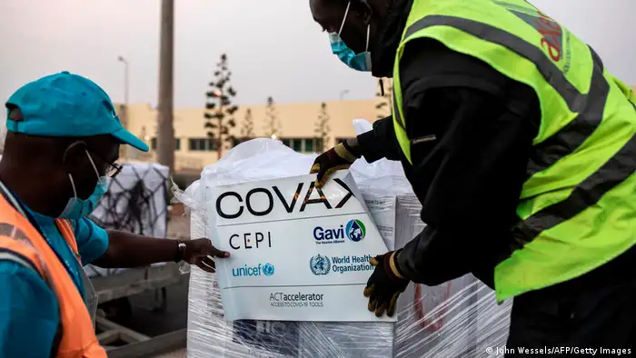 Senegal Coronavirus l Flughafen von Dakar, Covax, Impfdosen