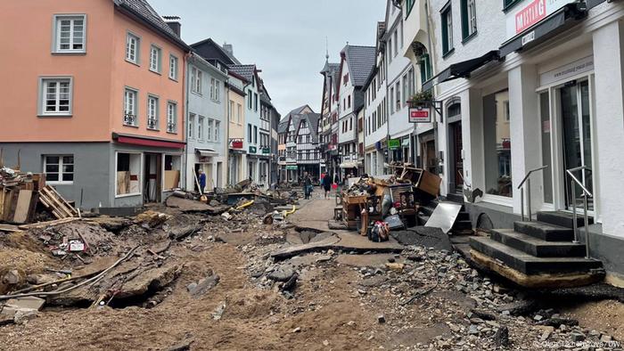 Deutschland Unwetterkatastrophe | Sinzig, Landkreis Ahrweiler in Rheinland-Pfalz