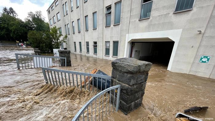 Hochwasseralarm In Der Sachsischen Schweiz Aktuell Europa Dw 17 07 2021