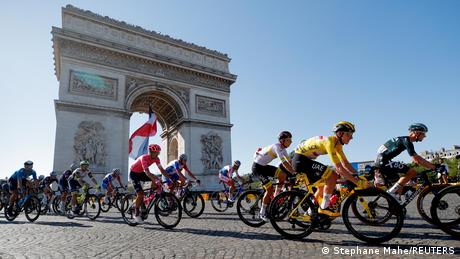 Tour de France riders on the Champs-Elysees