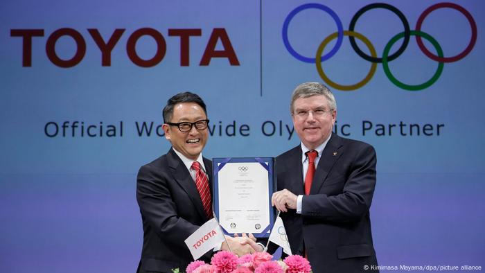 Tokyo 2020 Major Sponsor Toyota Distances Itself From Olympic Games Sports German Football And Major International Sports News Dw 19 07 2021