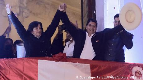 Peru: Pedro Castillo declared president