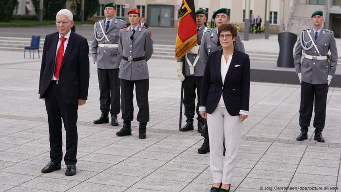 Deutschland Berlin | Jahrestag des Stauffenberg-Attentat | Annegret Kramp-Karrenbauer Deutschland Berlin | Jahrestag des Stauffenberg-Attentat | Annegret Kramp-Karrenbauer