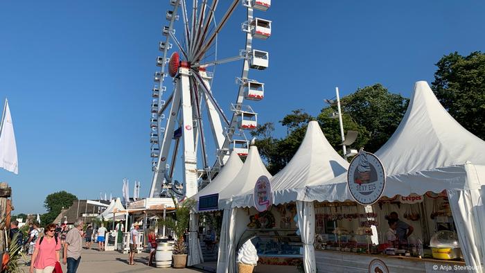 Ferris wheel on the beach promenade in Kühlungsborn Ferris wheel on the beach promenade in Kühlungsborn