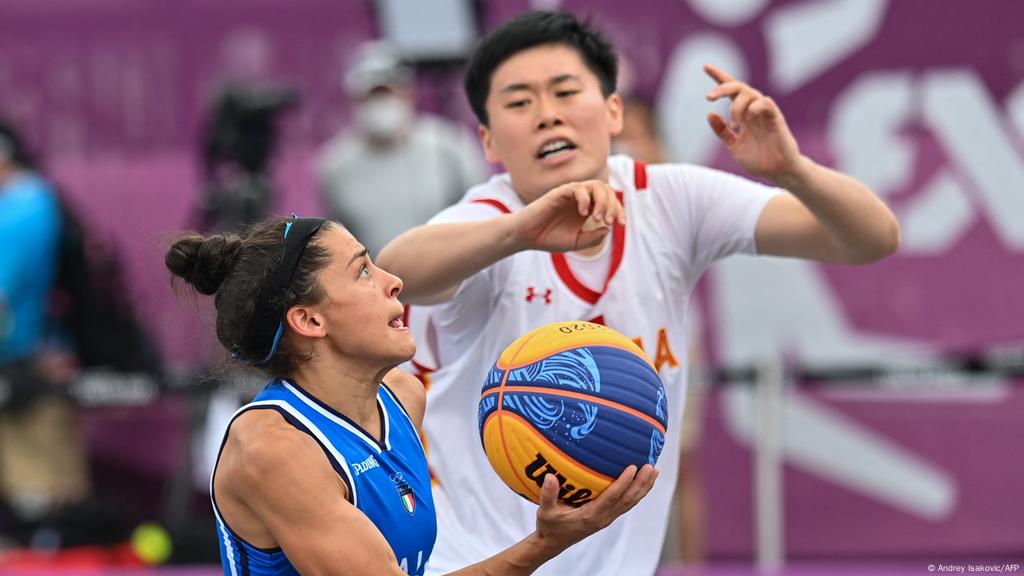 Tokyo Olympics What Is 3x3 Basketball All About Sports German Football And Major International Sports News Dw 25 07 21