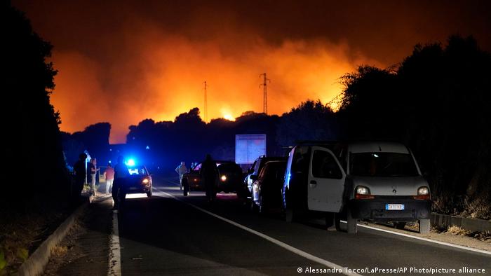 Italien Waldbrand auf Sardinien