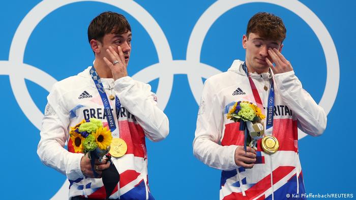 Thomas Daley und Matty Lee during the medal ceremony.