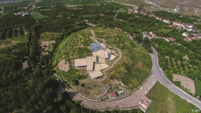 Türkei I Weltkulturerbe Ausgrabungsstätte Arslan Tepe