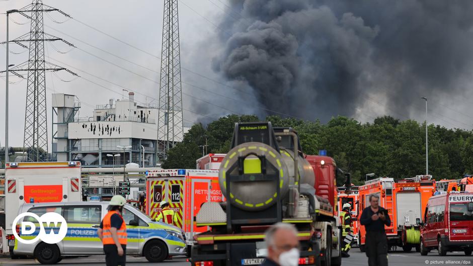Deutschland: Keine giftigen Folgen der Chemieexplosion in Leverkusen |  Nachrichten |  DW