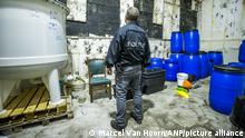 В Нидерландах обнаружили крупнейшую в истории страны нарколабораторию