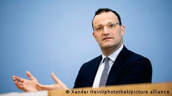 Ο υπουργός Υγείας Γιενς Σπαν