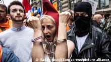 July 17, 2021, Paris, Ile-de-France (region, France: Several hundred people gathered in Paris against the health pass. (Credit Image: © Sadak Souici/Le Pictorium Agency via ZUMA Press