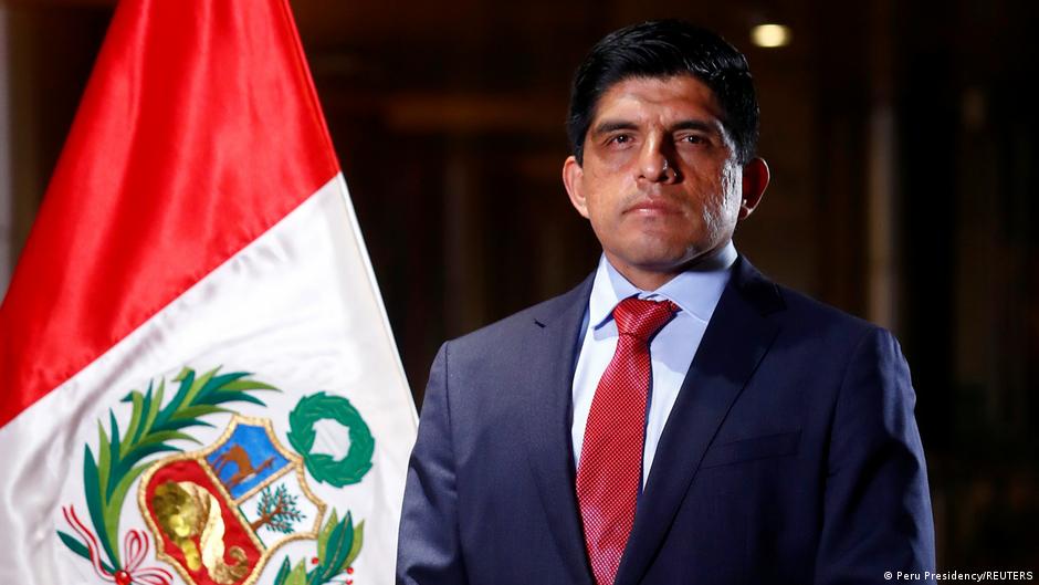 Perú: Juan Carrasco renuncia a cargo de fiscal ante investigación | Las noticias y análisis más importantes en América Latina | DW - Vimarsana News
