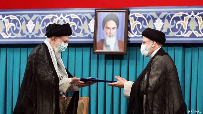 Ayatollah Ali Khamenei and Ebrahim Raisi 