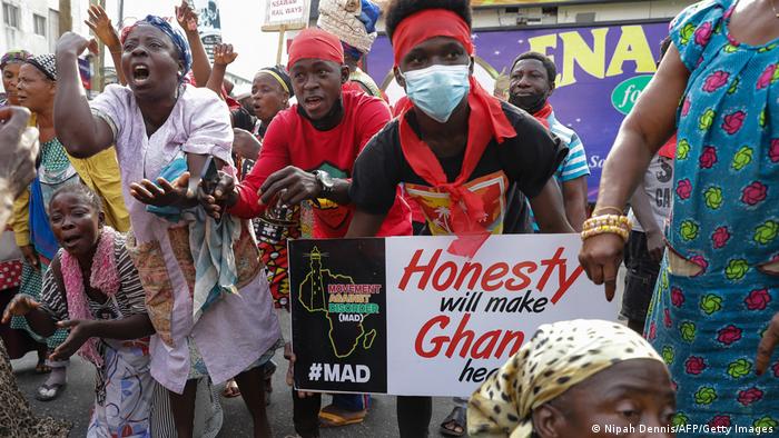 Ghanaians protest under #FixtheCountry movement