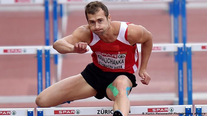 Andrei Krauchanka clearing a hurdle at the 2014 European Championships