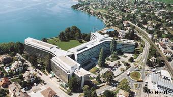Штаб-квартира швейцарского концерна Nestlé в Веве на берегу Женевского озера 