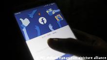 September 18, 2019, Dhaka, Bangladesh: A user open social media apps on her mobile phone in Dhaka. Instagram and Facebook are among the most popular with people. (Credit Image: © MD Mehedi Hasan/ZUMA Wire