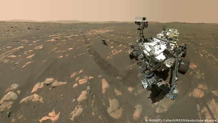 Photo of Perseverance on the rocky surface of the Red Planet